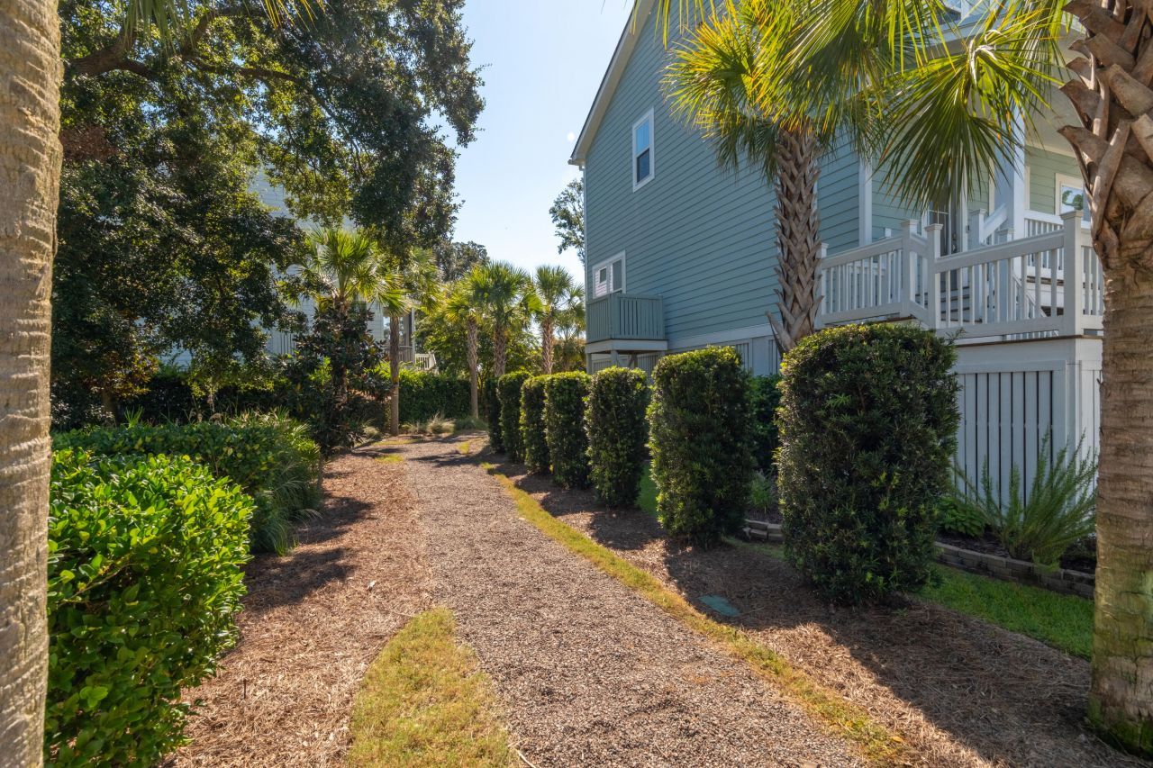 855 Forrest Drive Photo 34