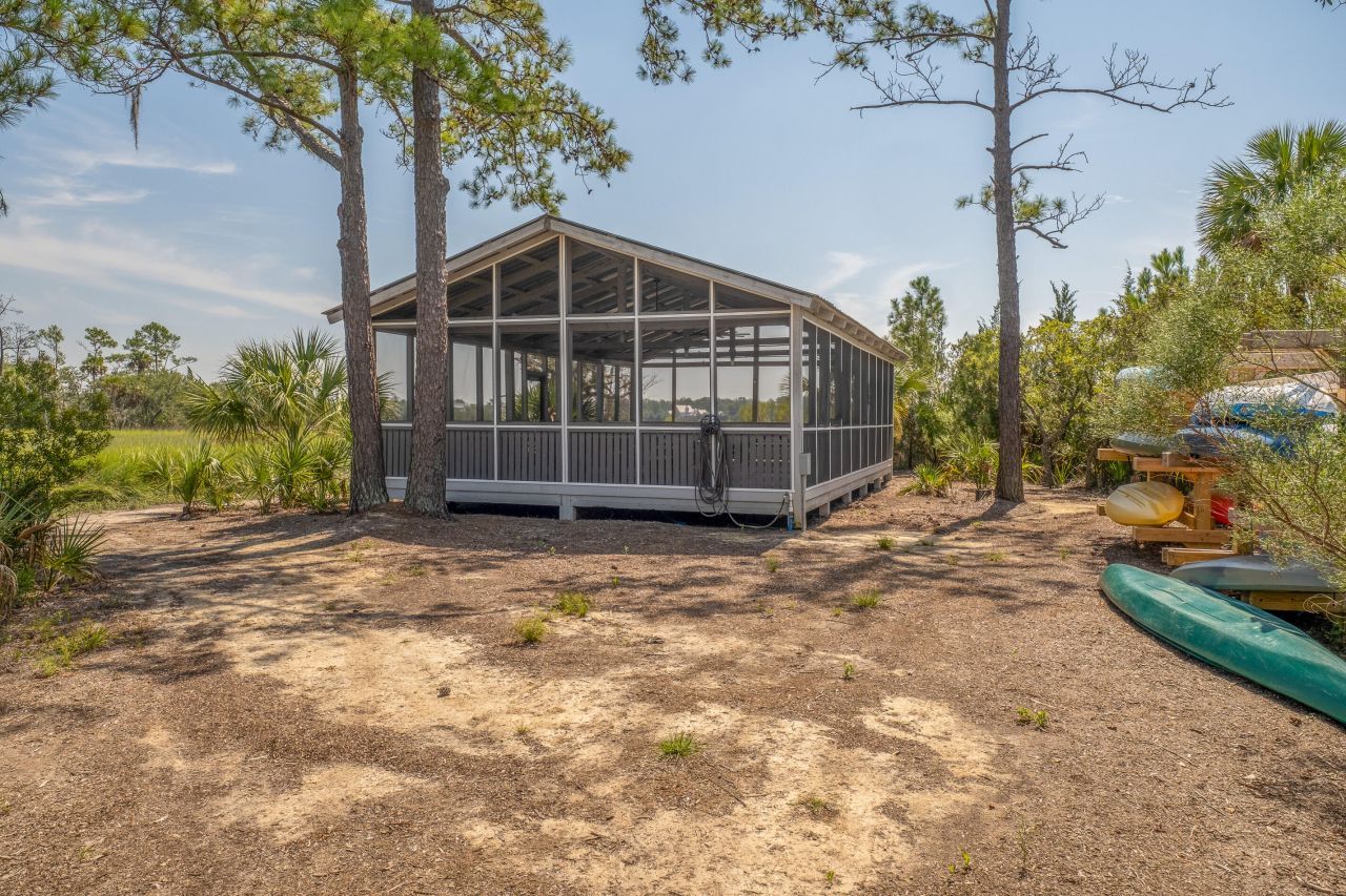 855 Forrest Drive Photo 39