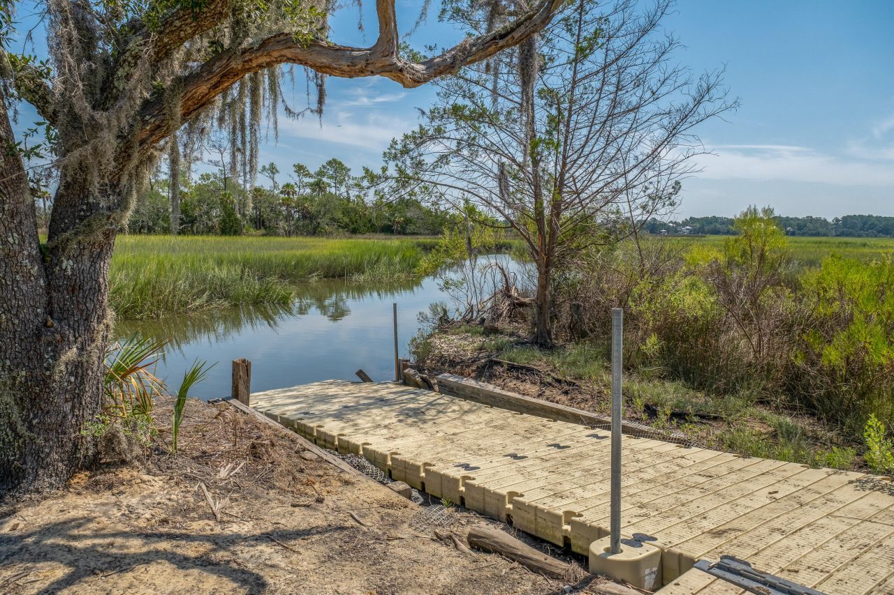 855 Forrest Drive Photo 42