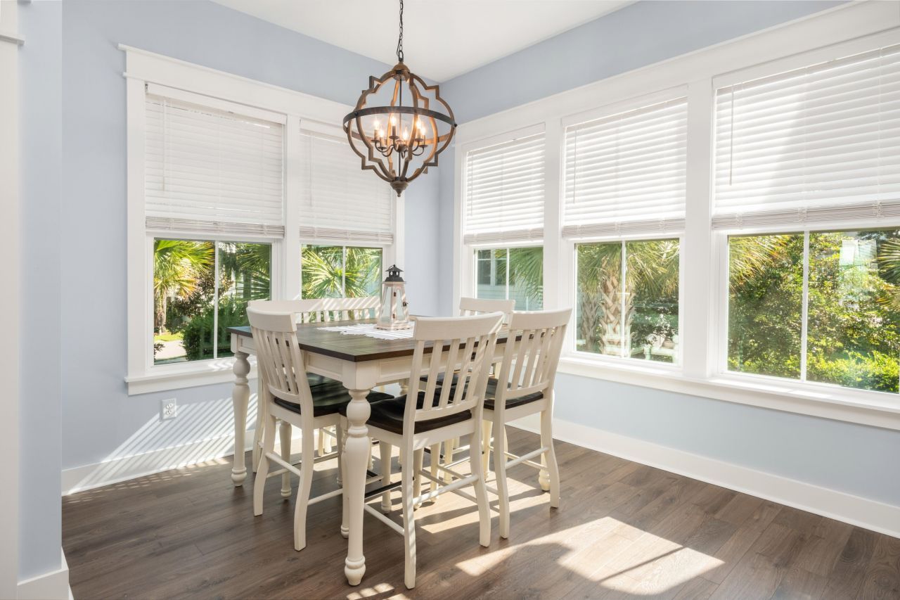 855 Forrest Drive Photo 6