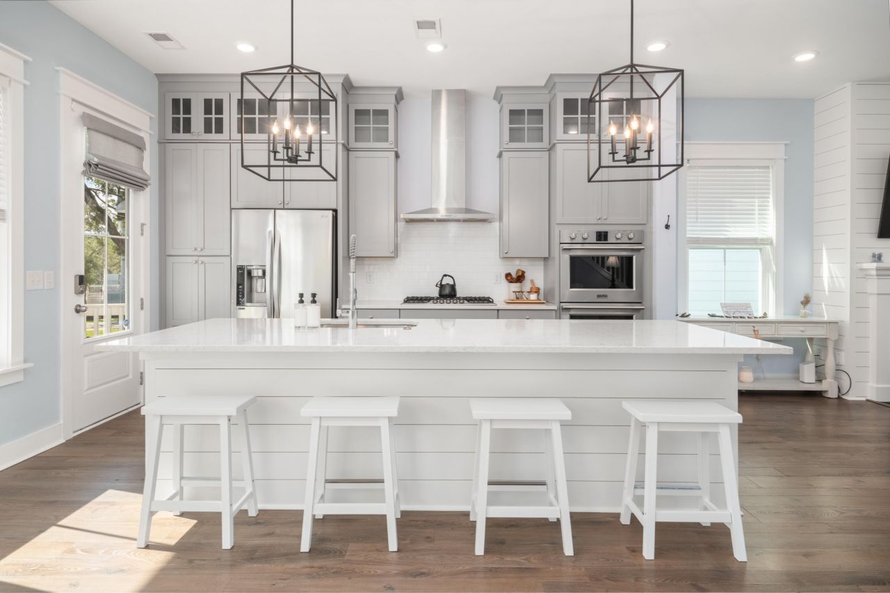 855 Forrest Drive Photo 7