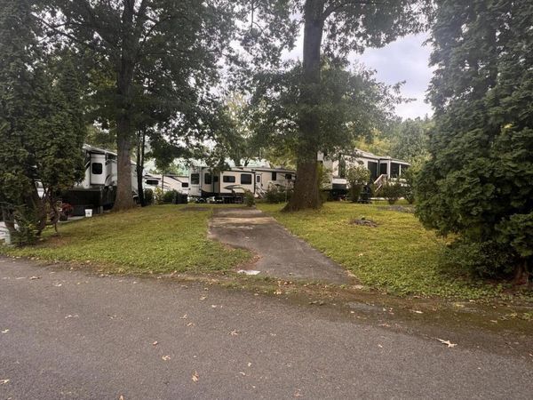 Highway 73, Townsend, TN 37882