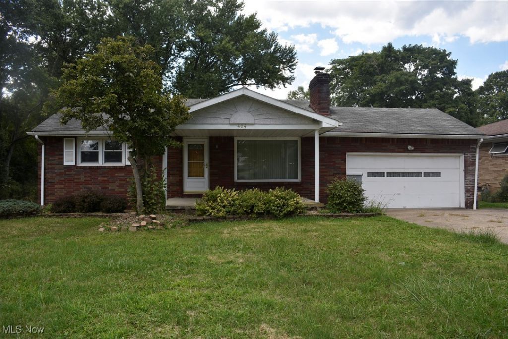 404 S Bon Air Avenue, Youngstown, OH 44509 Main Photo