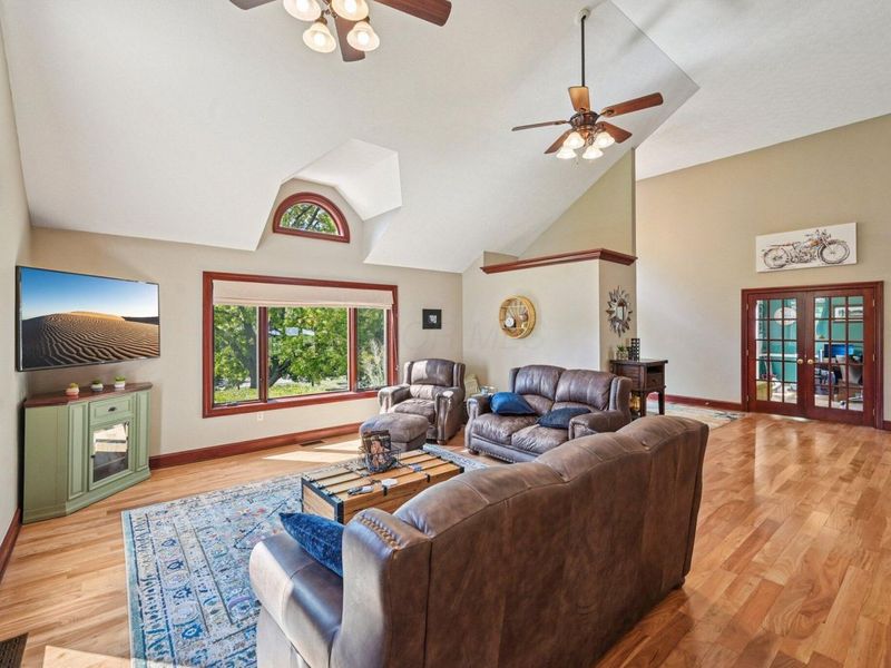 10669 Riverside Drive, Powell, OH 43065 Photo 22