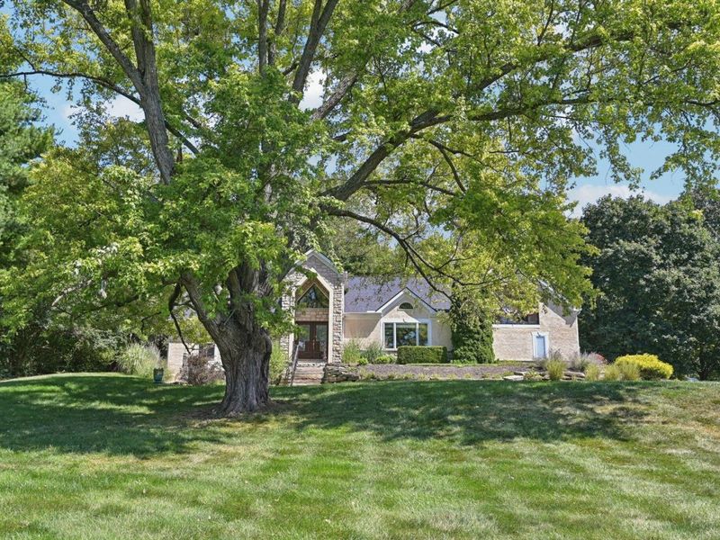 10669 Riverside Drive, Powell, OH 43065 Photo 5