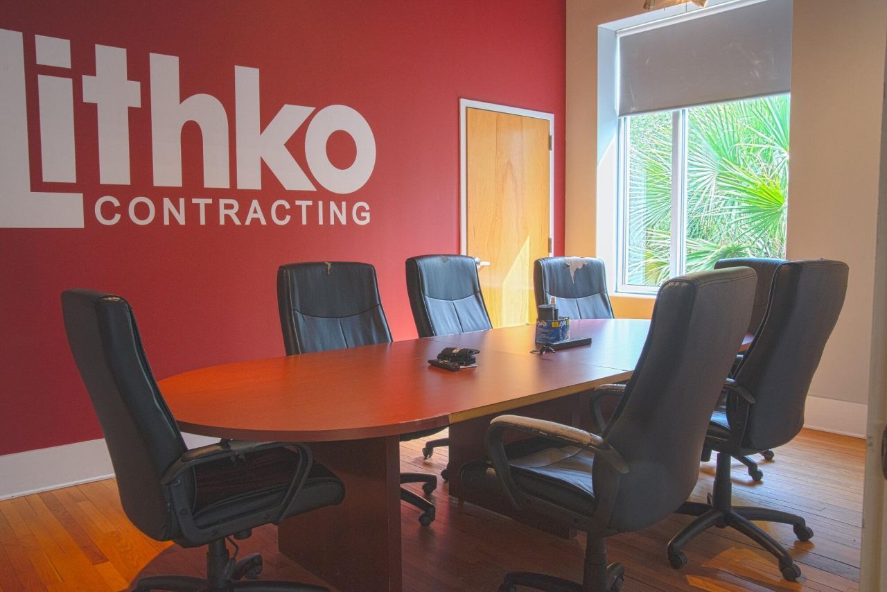 3200 N Carolina Avenue Photo 4