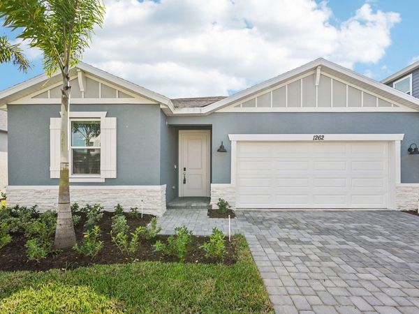 11262 NW Blockbird Drive, Port Saint Lucie, FL 34987