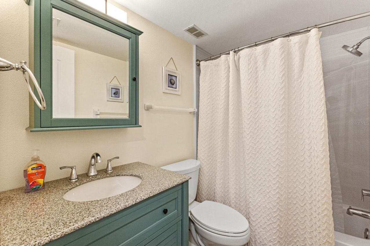 5300 Gulf Drive, Unit 508, Holmes Beach, FL 34217 Photo