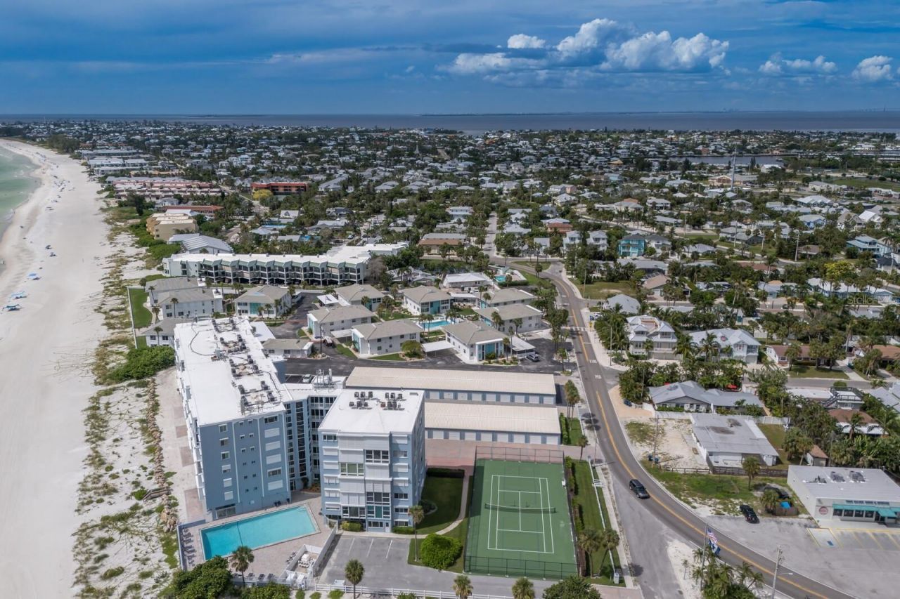 5300 Gulf Drive, Unit 508, Holmes Beach, FL 34217 Photo