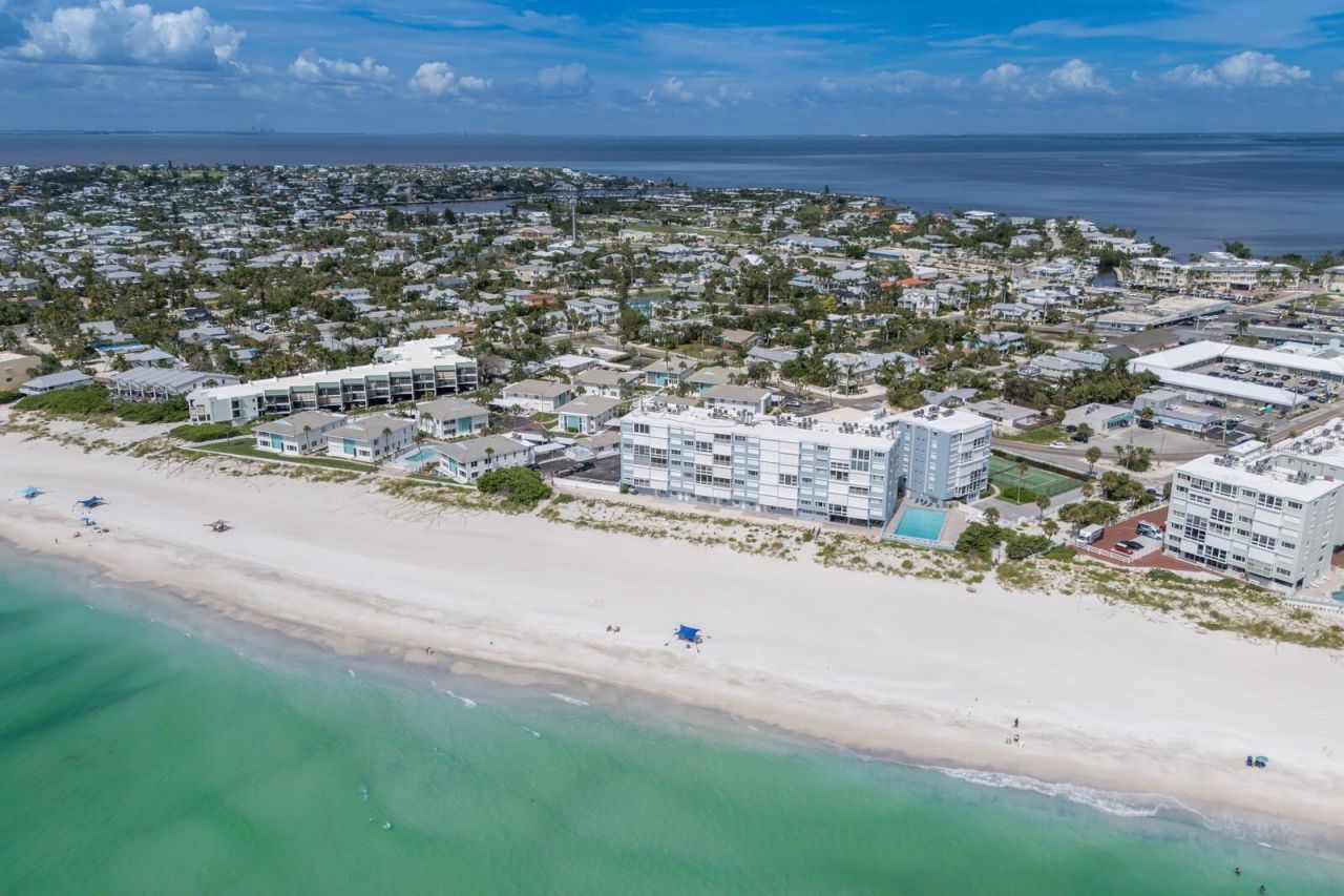 5300 Gulf Drive, Unit 508, Holmes Beach, FL 34217 Photo