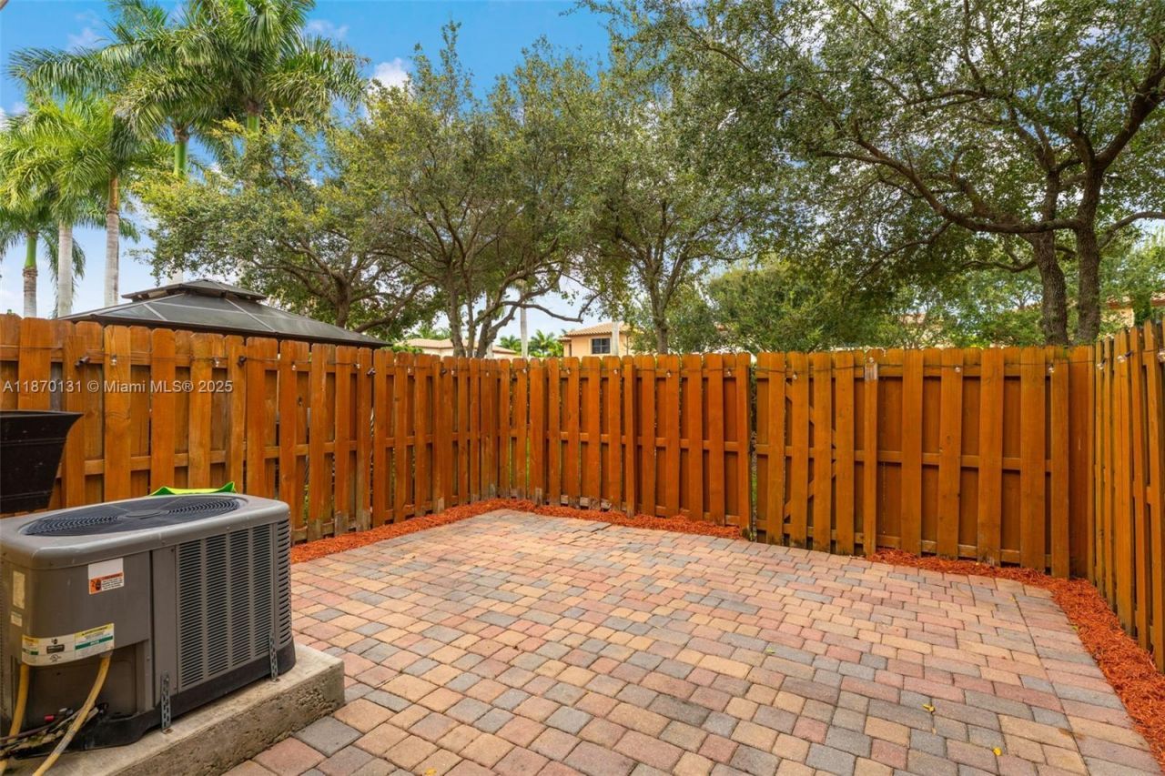 449 SE 32 Ter, Homestead, FL 33033 Photo