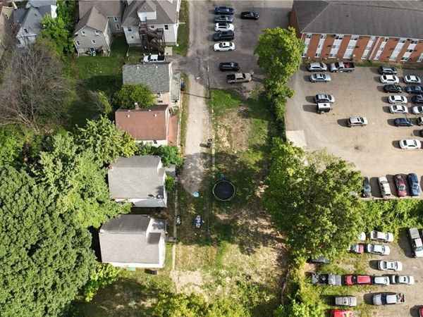 65 S Adams Street, Akron, OH 44304