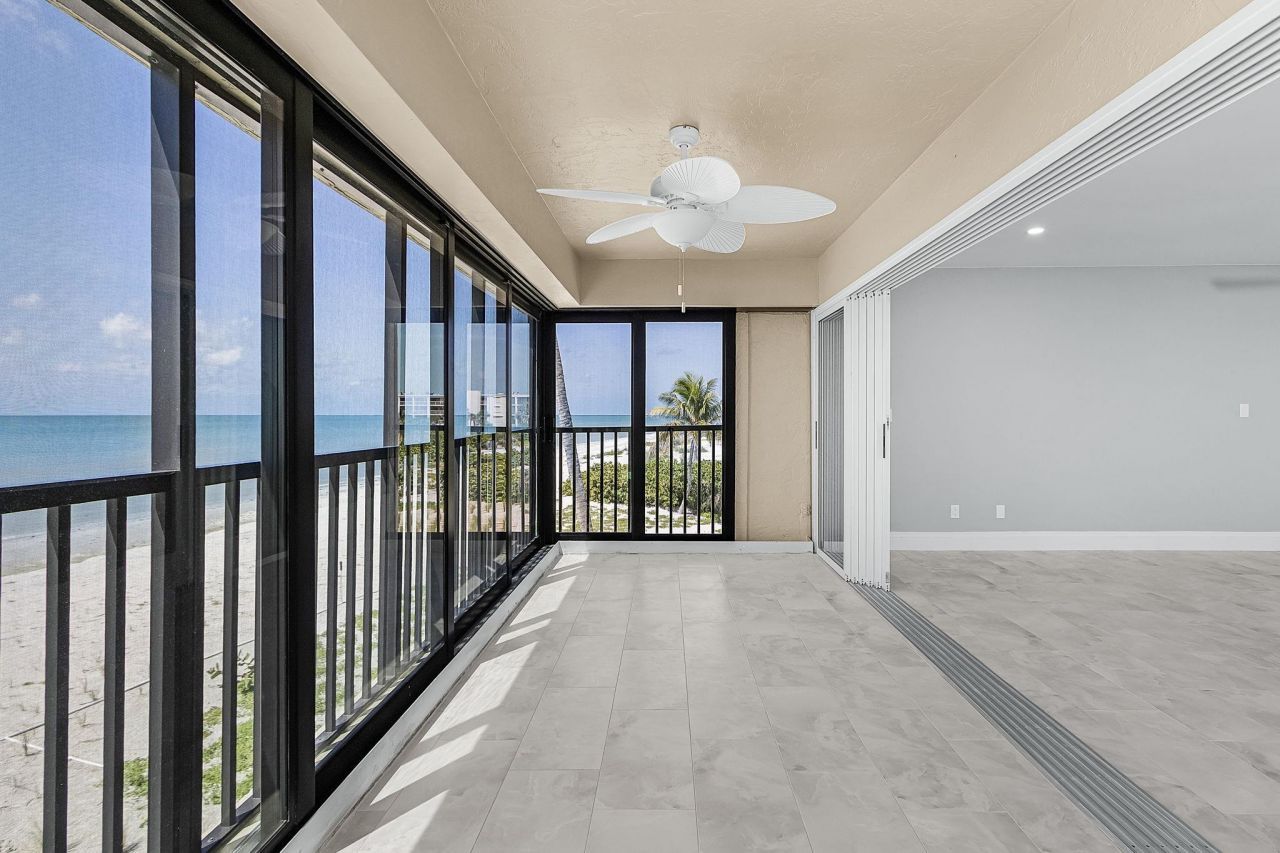 2721 W Gulf Dr, Unit 201, Sanibel, FL 33957 Photo