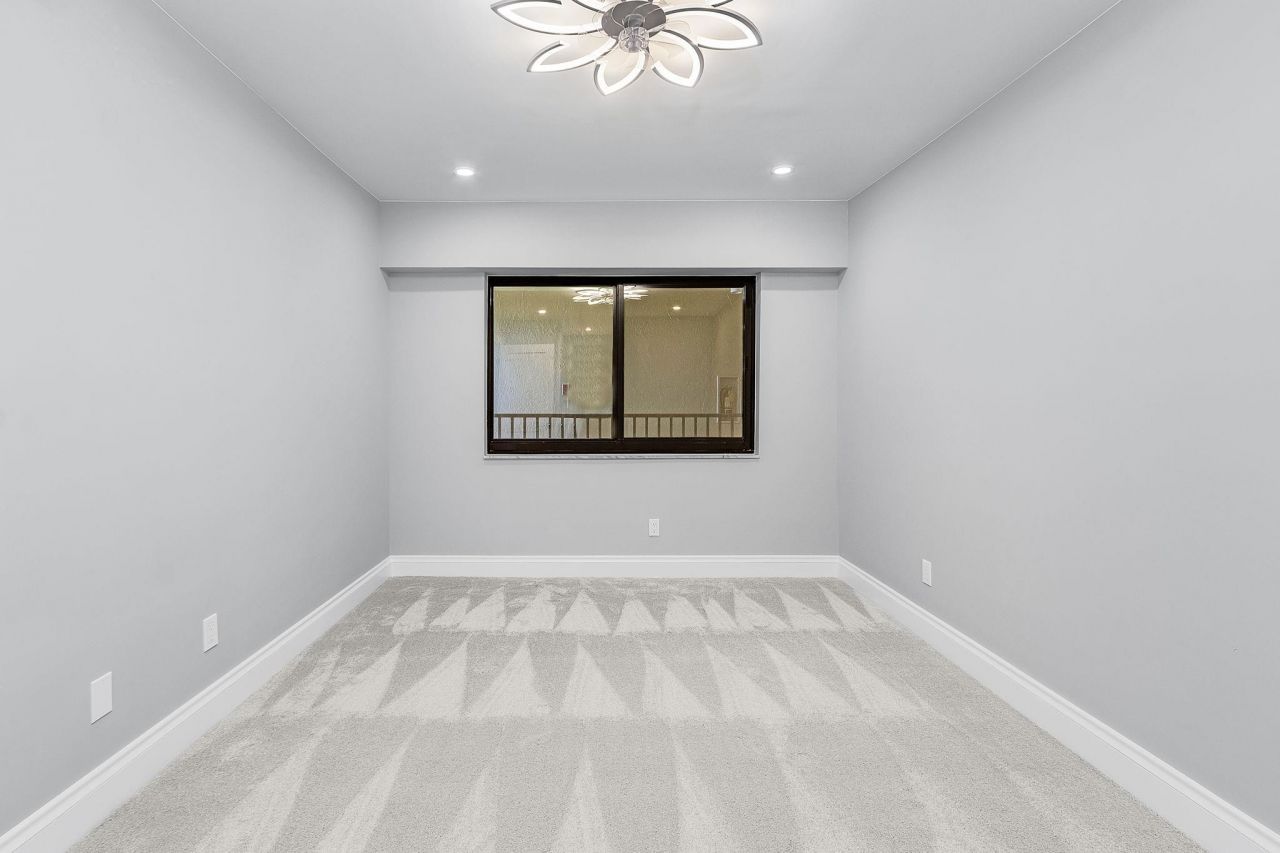 2721 W Gulf Dr, Unit 201, Sanibel, FL 33957 Photo