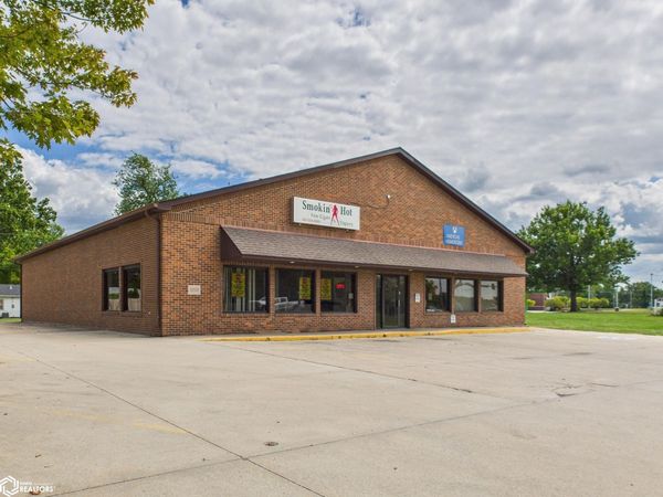 2604 N Court Street, Ottumwa, IA 52501