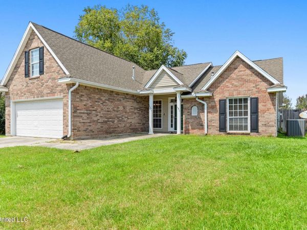 18026 Cypress Pointe Drive, Gulfport, MS 39503