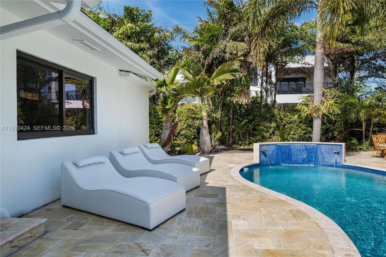 3321 NE 16th Pl, Fort Lauderdale, FL 33305 Photo