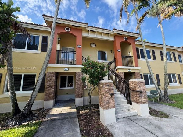 3398 NE 9th Dr, Unit 202, Homestead, FL 33033