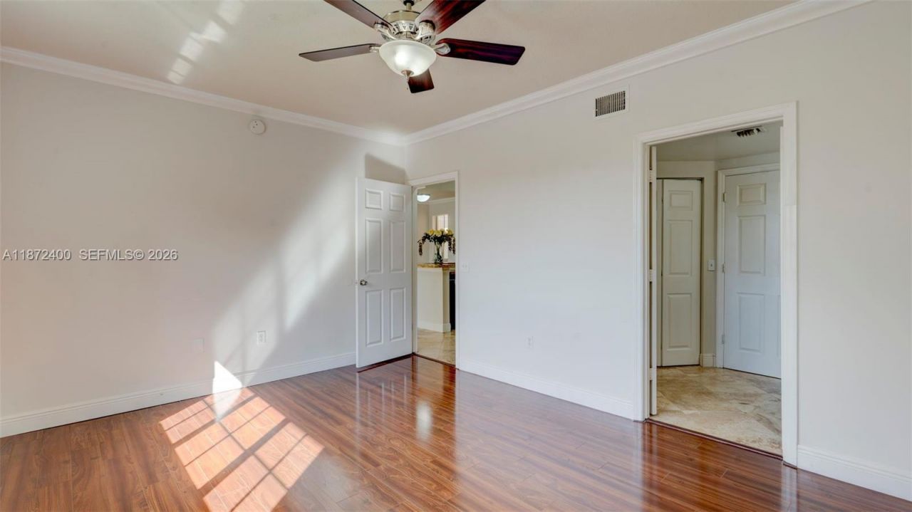 2424 Centergate Dr, Unit 204, Miramar, FL 33025 Photo