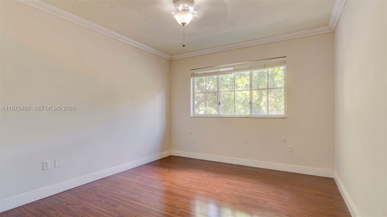 2424 Centergate Dr, Unit 204, Miramar, FL 33025 Photo