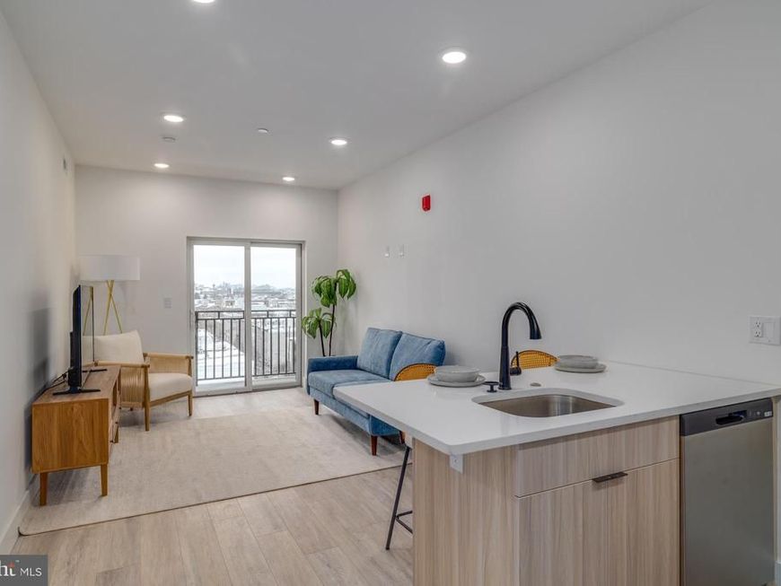 2400 18 E Huntingdon Street, Unit 204, Philadelphia, PA 19125 Main Photo