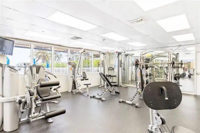 19201 Collins Ave,, Unit 1143, Sunny Isles Beach, FL 33160 Photo