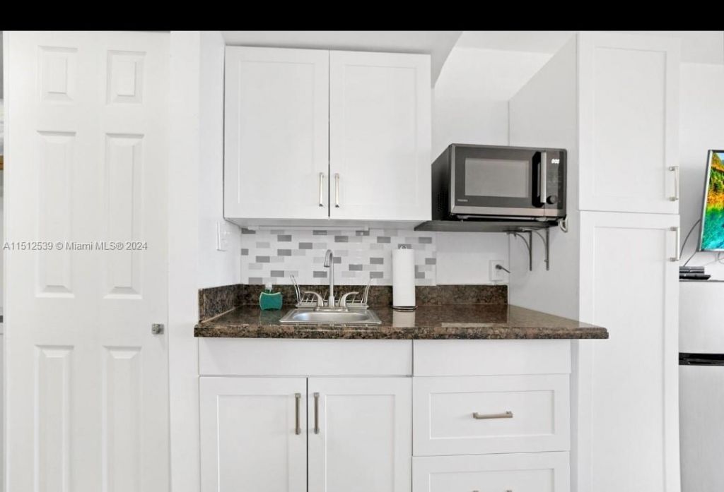 19201 Collins Ave,, Unit 1143, Sunny Isles Beach, FL 33160 Photo