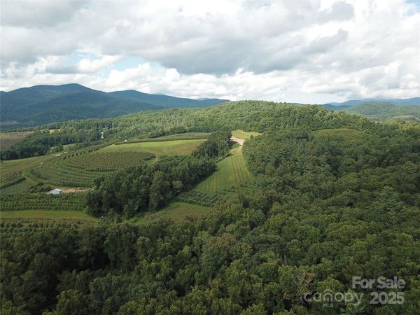 0 Pounding Mill None , Hendersonville, NC 28792