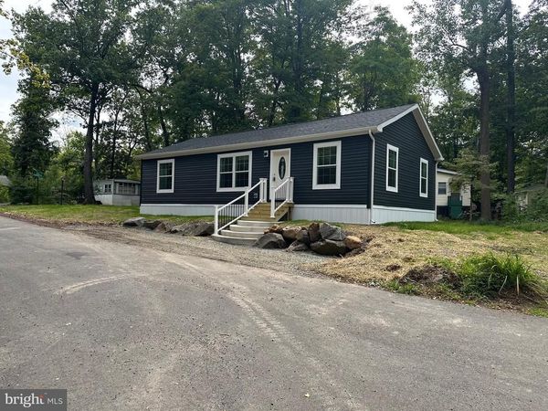 5 BETH LANE, QUAKERTOWN, PA 18951