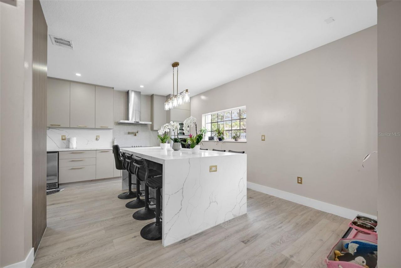 14402 SW 157th Path, Miami, FL 33196 Photo