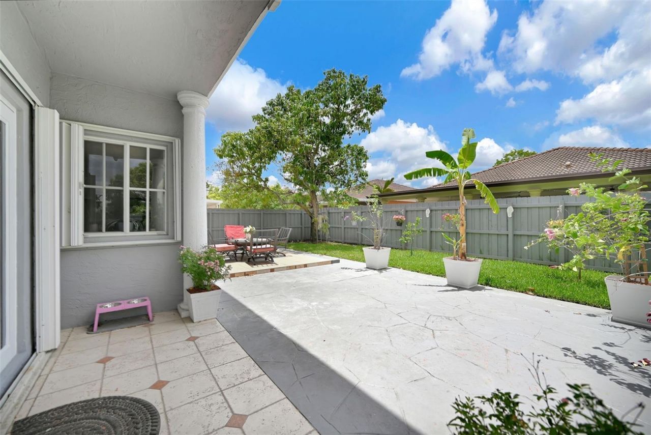 14402 SW 157th Path, Miami, FL 33196 Photo