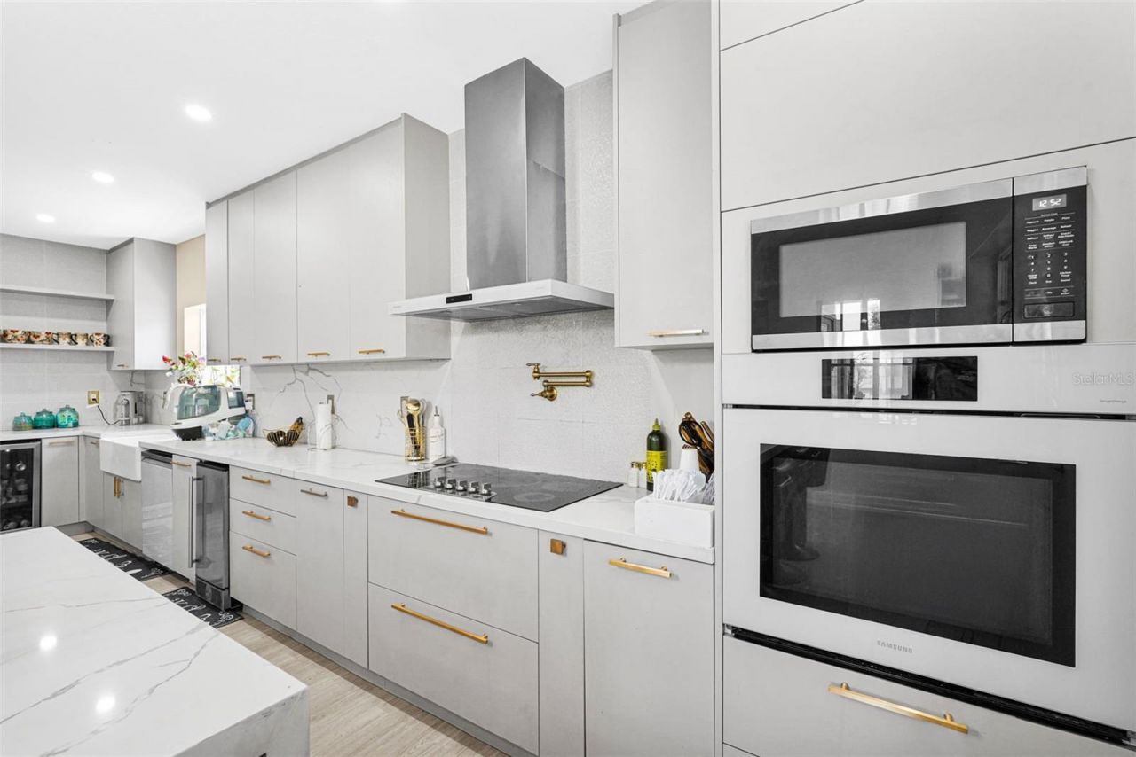 14402 SW 157th Path, Miami, FL 33196 Photo