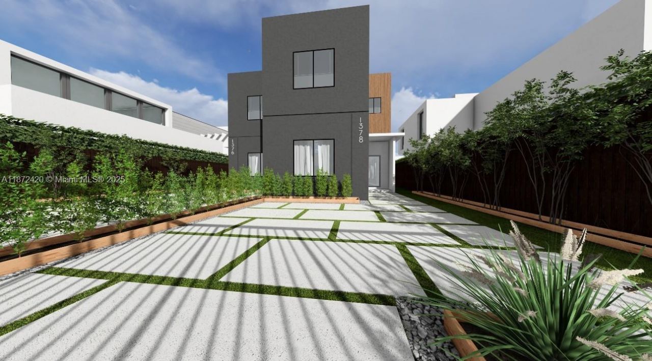 1376 NW 32nd St, Miami, FL 33142 Photo