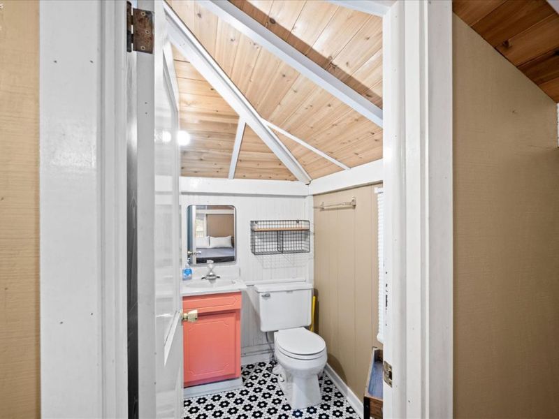 317 Oak Avenue, Lakeside, OH 43440 Photo 23