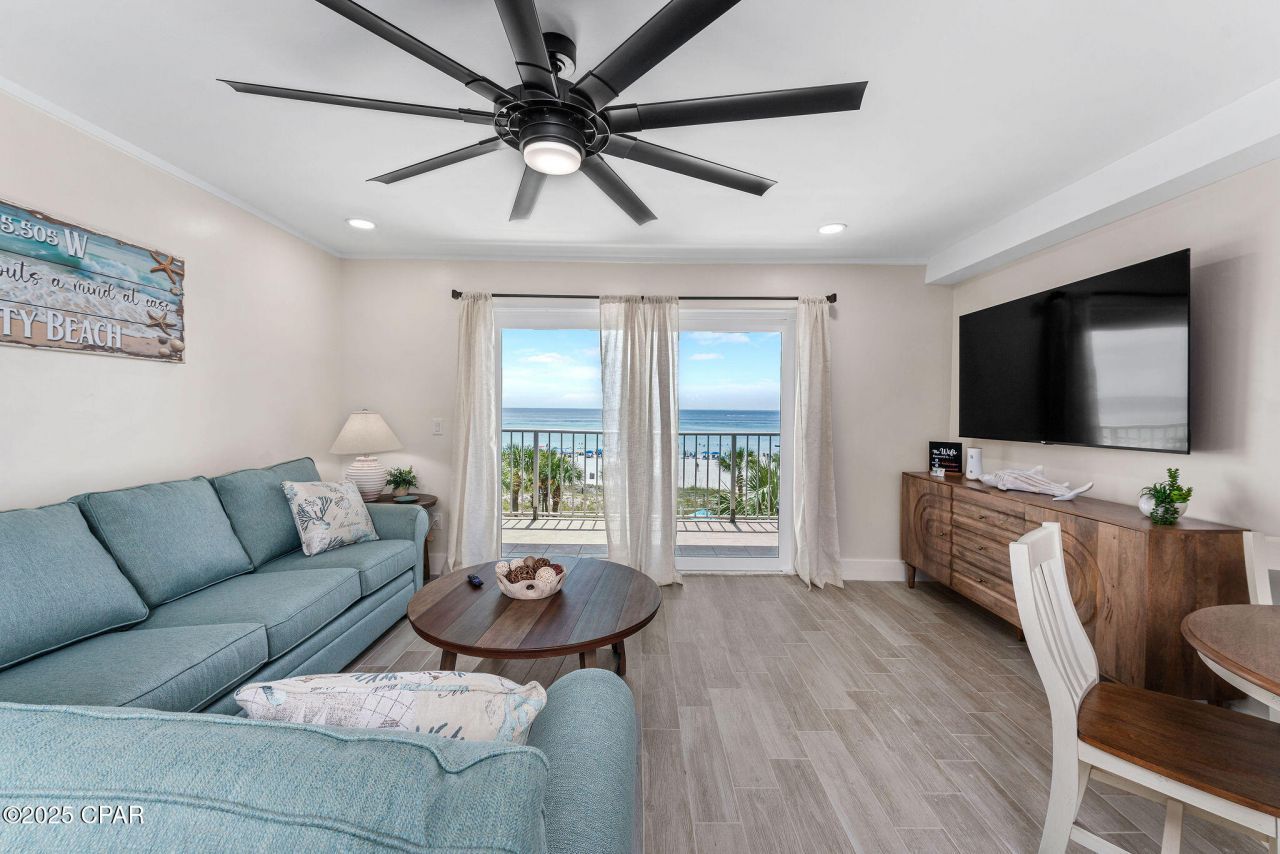 8743 Thomas Drive, Unit 422, Panama City, FL 32408 Main Photo