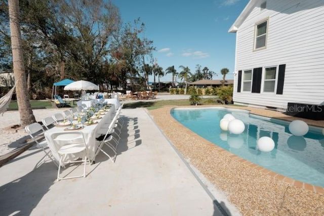 812 Tropical Drive, Bradenton, FL 34208 Photo