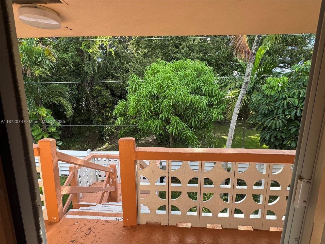 815 SW 10th Ter, Unit 15V, Hallandale Beach, FL 33009 Photo