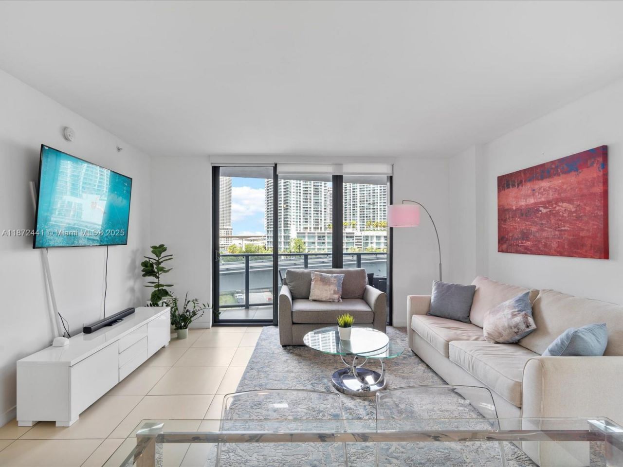 31 SE 6th St, Unit 802, Miami, FL 33131 Photo