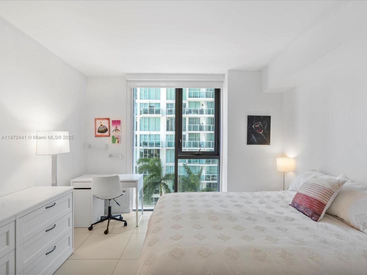 31 SE 6th St, Unit 802, Miami, FL 33131 Photo