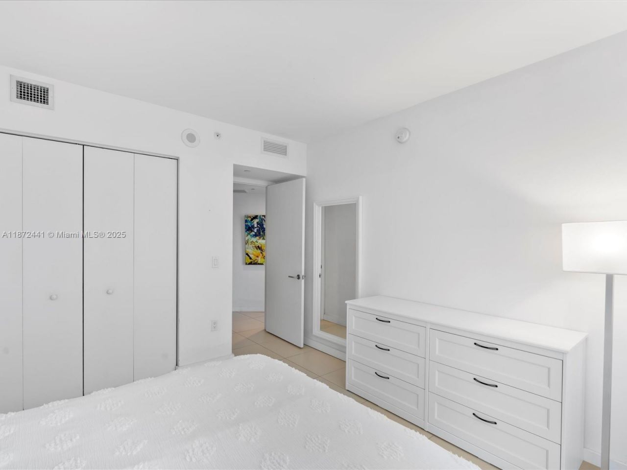 31 SE 6th St, Unit 802, Miami, FL 33131 Photo