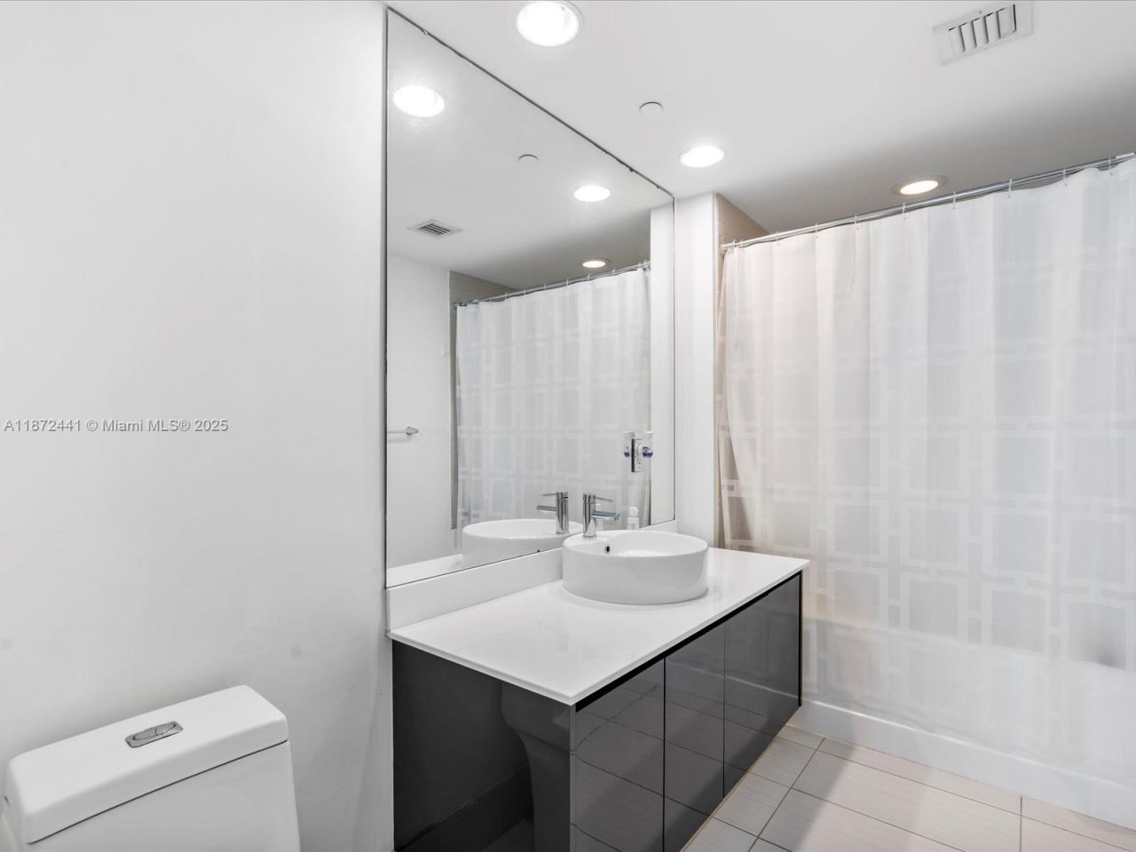 31 SE 6th St, Unit 802, Miami, FL 33131 Photo