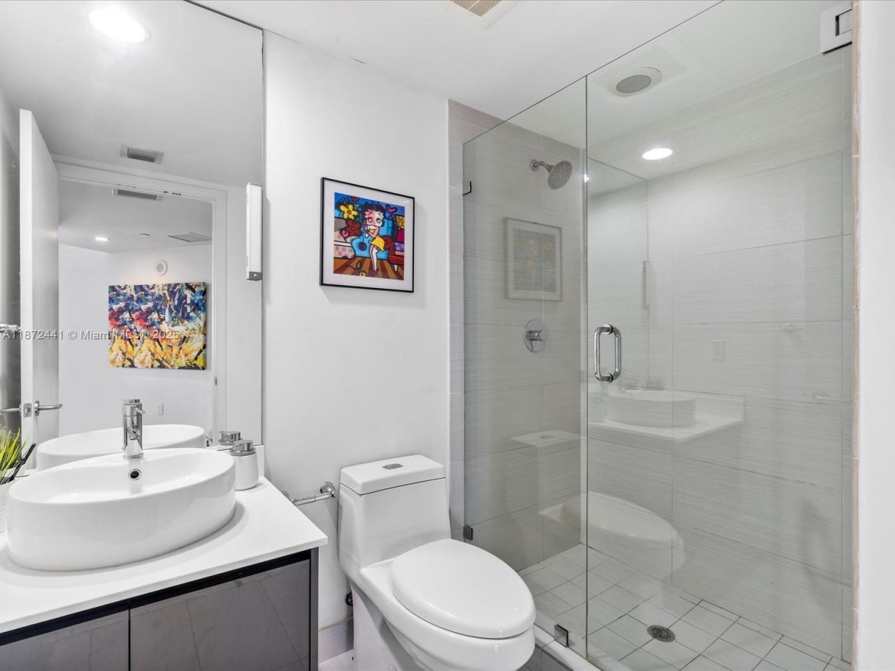 31 SE 6th St, Unit 802, Miami, FL 33131 Photo