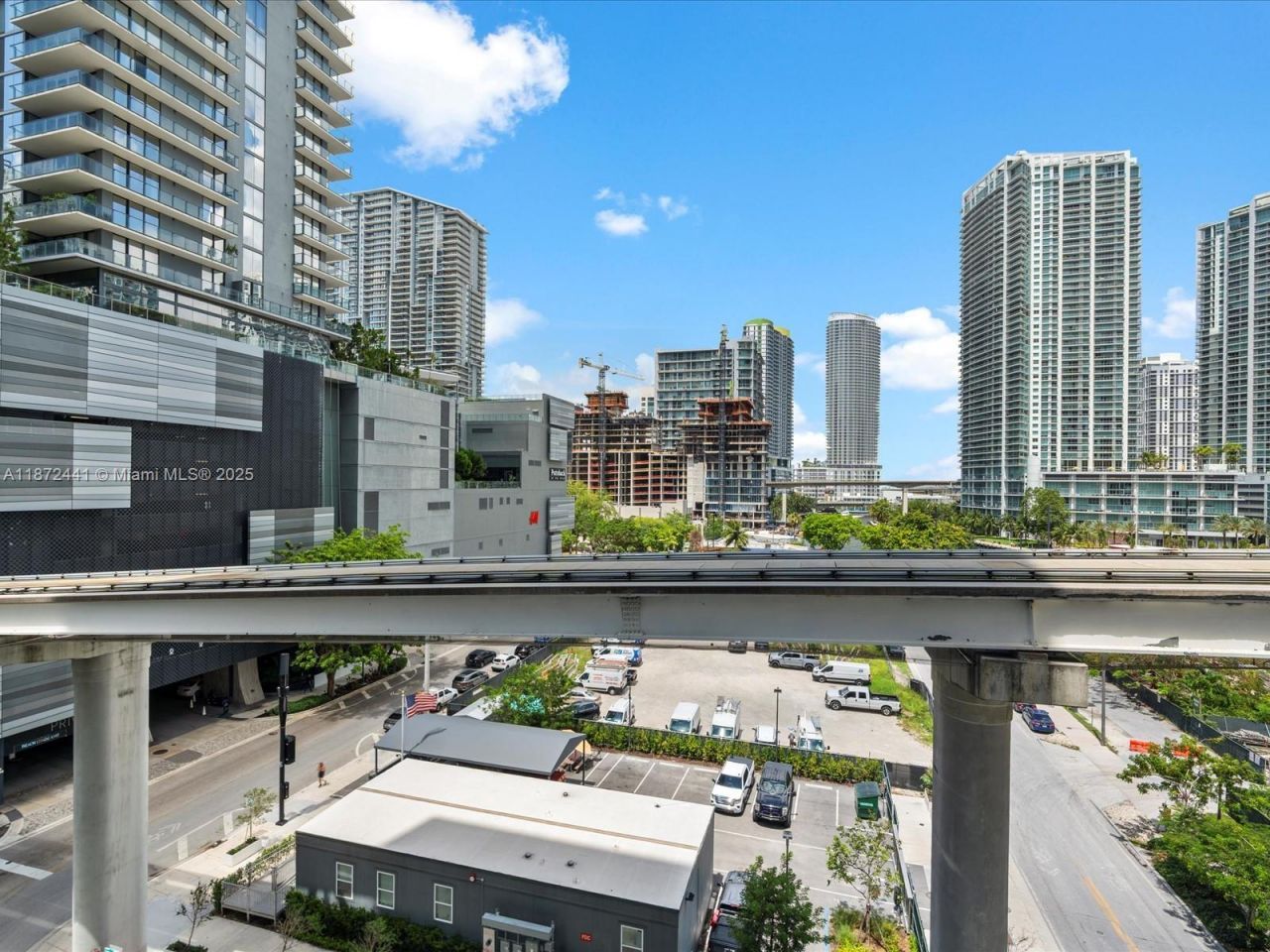 31 SE 6th St, Unit 802, Miami, FL 33131 Photo