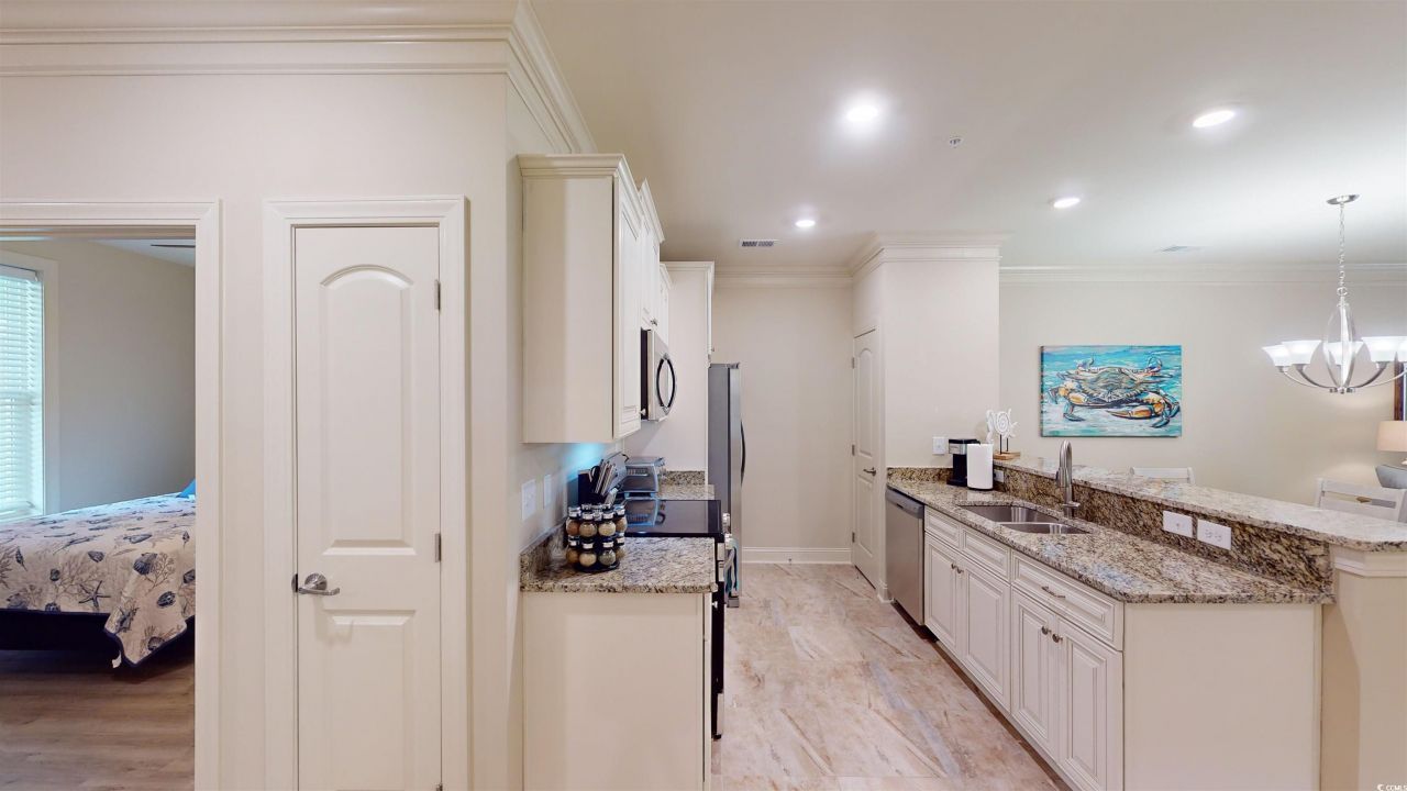 35 Delray Dr. Photo 14