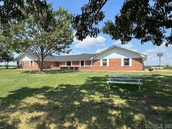 2802 S Walter's Chapel Road, Carlisle, AR 72024
