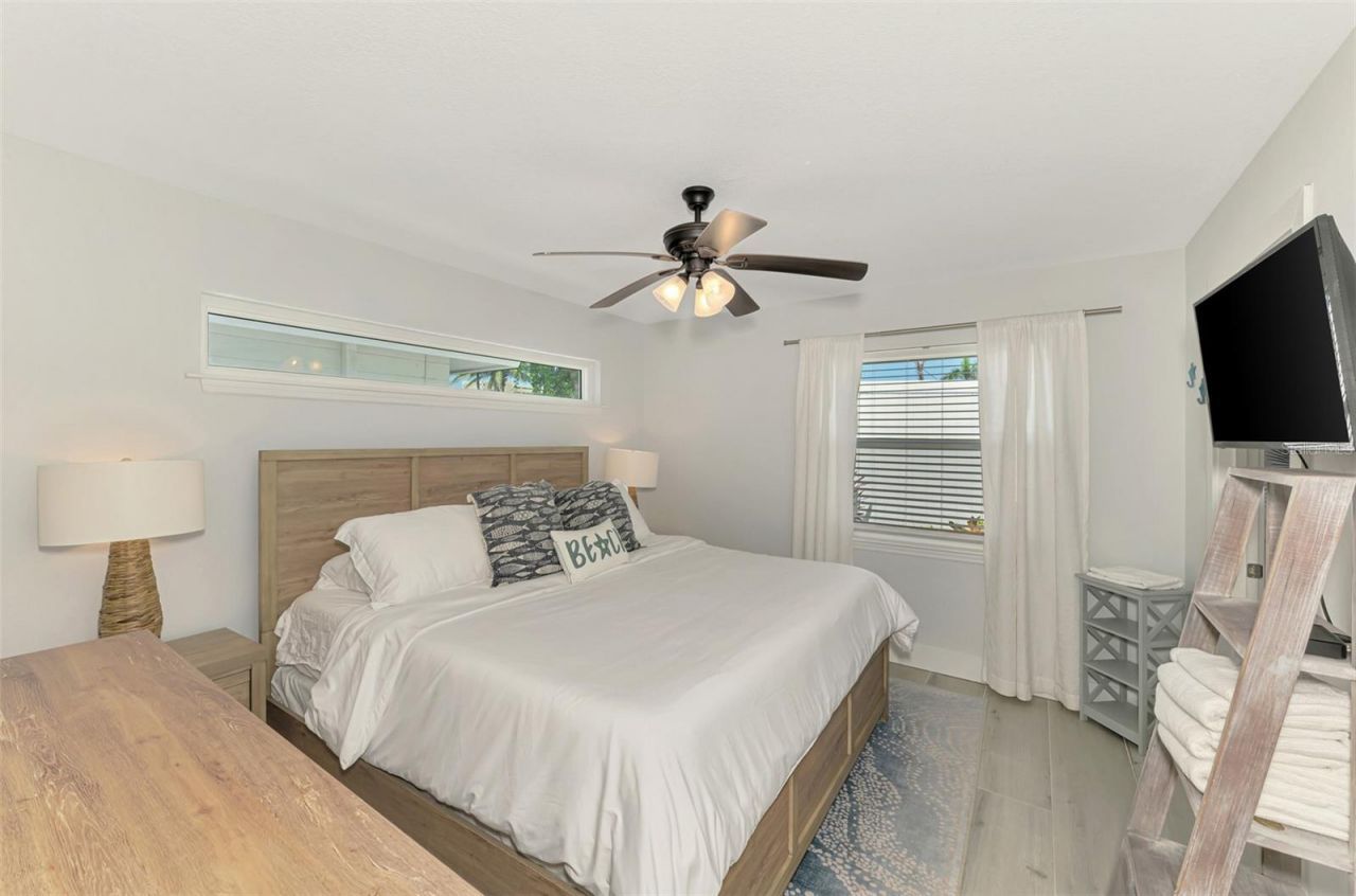 1137 N Moonmist Court, Unit L-7, Sarasota, FL 34242 Photo