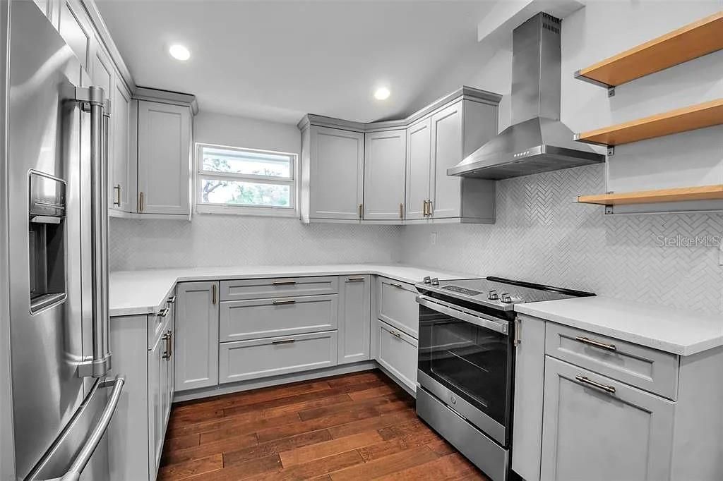 7 Georgia Avenue, Crystal Beach, FL 34681 Photo