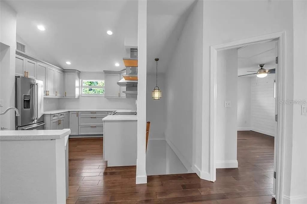 7 Georgia Avenue, Crystal Beach, FL 34681 Photo