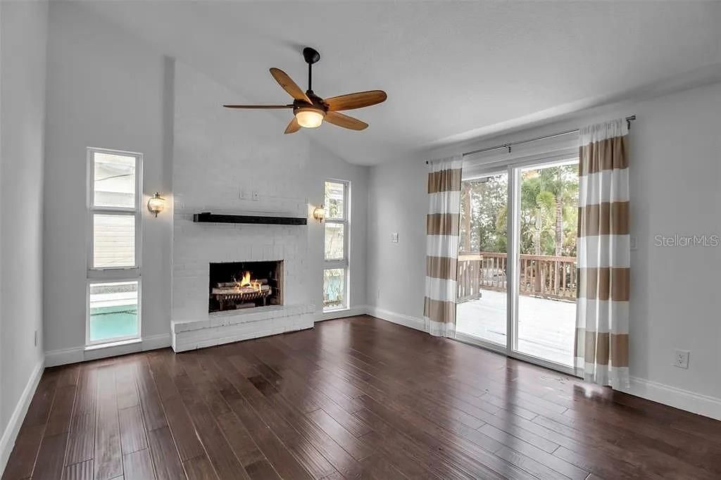 7 Georgia Avenue, Crystal Beach, FL 34681 Photo