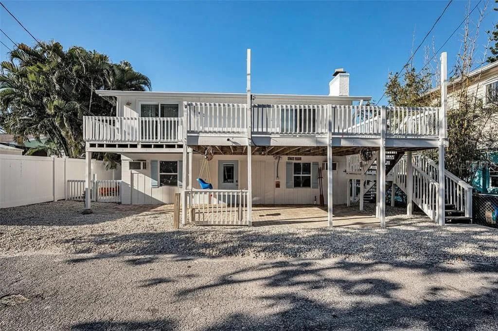 7 Georgia Avenue, Crystal Beach, FL 34681 Photo